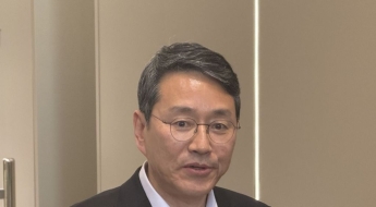 LG-벤츠, '차세대 전장' 동맹…조주완 