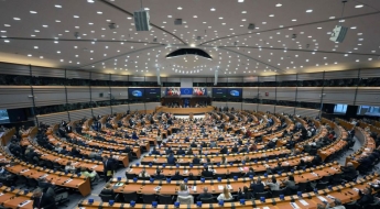 유럽의회, 중도우파·극우 연대…'기업 규제 완화' 법안 통과