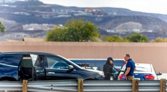 美도로서 끼어들기 다툼이 총격으로…뒷자리 11세 소년 사망