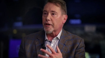 '채권왕' 건들락