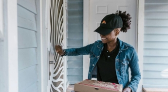 문 두드렸다고, 초인종 눌렀다고 '탕탕탕'…美 이웃간 비극 부른 '이 법'