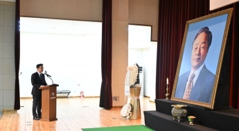 YS서거 10주기…李대통령
