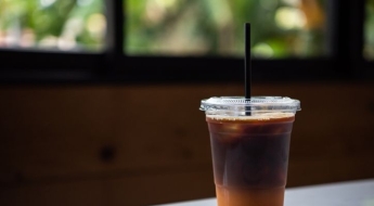 밀크셰이크·카페라테에도 '이 세금' 부과…매년 870억 걷겠다는 영국