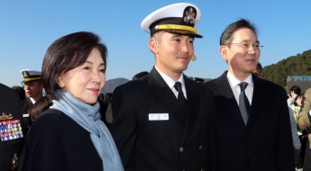 홍라희, 삼성전자 1500만주 판다…2조원 현금화 이유는