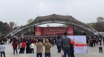 1명 뽑는데 6470명 몰렸다…한국 청년들 외면하는 공무원, 중국선 '인기'