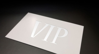 "500만원 명품 실적 25만원에 팔아요"…백화점 VIP 되려다 범죄자