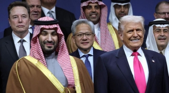 '퍼스트버디' 머스크 잊어라…트럼프 '새 깐부' 젠슨 황[글로벌 포커스]