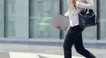 40분 일찍 출근했다고 해고된 여성…법원도 