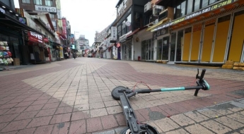 '딸 지키려던 30대 엄마 중태' 킥보드 사고…대여업체 방조 혐의 입건