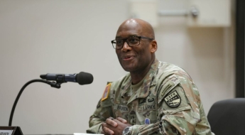 주한미군사령관, 한국에 '中 전투기 대치' 서해 훈련 사과