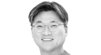 [기자수첩]'책갈피 달러' 그래서 가져가도 되나요