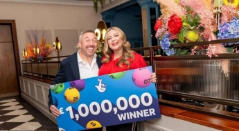 24조 분의 1 확률 뚫었다…7년 만에 또 20억 복권 당첨된 부부