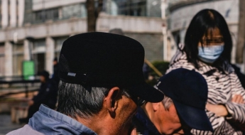 "4000원에 성매수하더니 결국" 노인 HIV 감염 폭증에 난리난 中