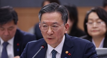 내년 가석방 30% 더 늘린다…월평균 1340명 풀려나