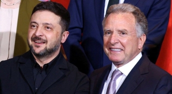 외교 경험 전무·트럼프 40년 '절친' 부동산 업자…영향력 키운건 푸틴?