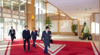 대한민국 대통령, 1330일 만에 청와대로…李대통령 '첫 출근'