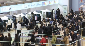 "피할 수 있다면 피하라" 전문가 권고…공항 이곳, 변기보다 더럽다