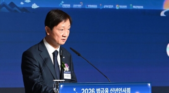 이찬진 원장 ‘관치’ 논란, 전임과 비교해보니…쟁점은 지배구조 TF