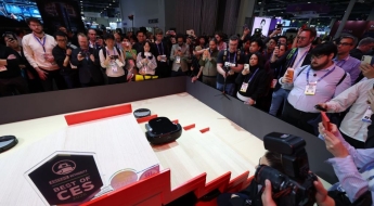 로보락, 韓 점유율 과반 넘었다…독주 속 中경쟁사들 '가격 출혈' 경쟁