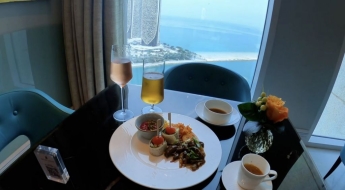 '5성급 호텔' 아침 7시에 갔더니…