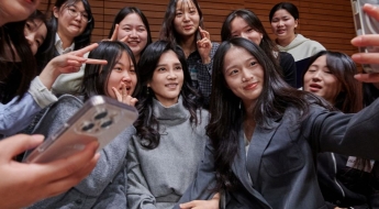 '수천만원'일줄 알았는데 70만원? 가격보다 완성도 무게 둔 이부진 사장의 '올드머니룩'[럭셔리월드]