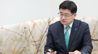 “지방에 양질 일자리 필요…지방은행 역할 키워야”