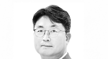 [시론]첫 '내란' 선고, 미래로 가는 계기 돼야