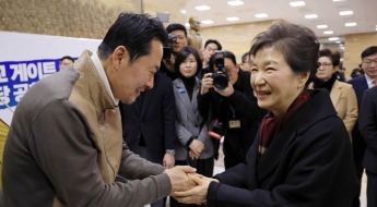 '탄핵 후 첫 국회 방문' 박근혜