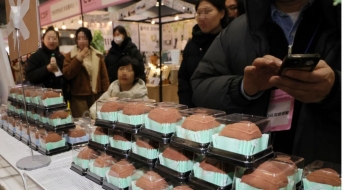 '에게, 겨우 이게 8000원?' 이래도 아직 뜨겁다...