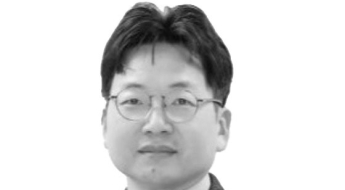 [시론]'시장 보다 센' 정부가 해야 할 일