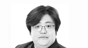 [전쟁과 경영]전투로봇에게 투항하는 시대