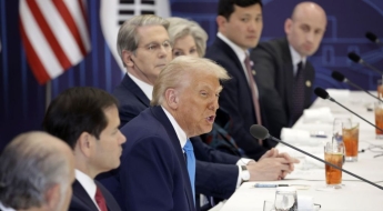 '예측불허' 트럼프 정책에…달러 투자심리 14년 만에 최악