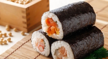 "쉿! 말하지 마세요" '통 김밥' 베어먹었다간 낭패…지금 일본 가면 꼭 보이는 '에호마키'[日요일日문화] 