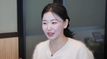 기쁨조 되려고?…"한쪽은 찢고 한쪽은 묶어" 탈북女가 폭로한 북한 성형시술 실체