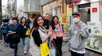 日 "한국이 우리 대신 받아준다고? 땡큐"…춘제 앞두고 방한 중국인 급증하자 일본 반응이