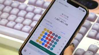 “로또, 손안에 들어온 지 일주일”…편의성 뒤에 숨은 ‘판매점 상생’ 고차방정식