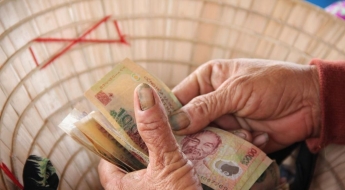 보이스피싱범 잡아 포상받았는데…정작 내 돈 못 찾는다?