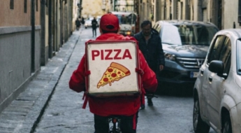 "전쟁 신호가 피자? 혼란주기 위해 내가 시킬수도"…美 국방장관의 농담