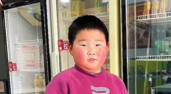 132㎝·45㎏ 어린이 