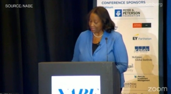 AI 영향력 주시하는 Fed…월러