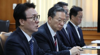 지선 앞두고 '가짜뉴스' 칼 빼든 정부…金총리 