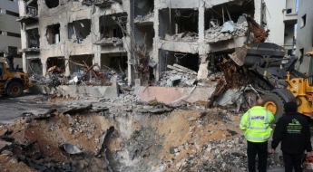 "등교한 딸들이 주검으로"…이란 女초등학교 어린이 148명 참변[美 이란 공습]