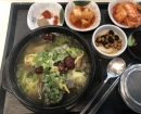 "1만6900원 갈비탕 다 버렸다"…휴게소 갔다가 식사 대신 분노