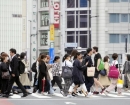 "고졸 초봉 5600만원, 대학 학비도 드려요"…인력난에 파격조건 내건 日 기업들
