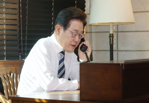 李대통령, 합참의장과 통화…"빈틈없는 대비태세 유지" 당부