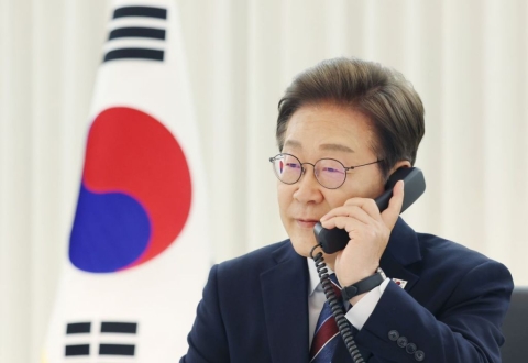'암살 위험·골프 라운딩' 얘기도 오갔다'…李,  트럼프와 첫 통화