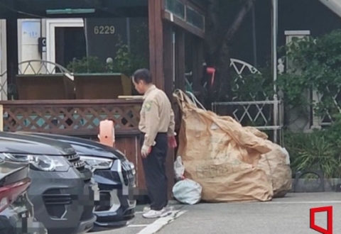 "감시당하는 기분" "민원 넘쳐나"…아파트 경비원의 하루