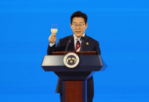 李대통령 "APEC 목소리, 신라 피리 만파식적의 선율로"