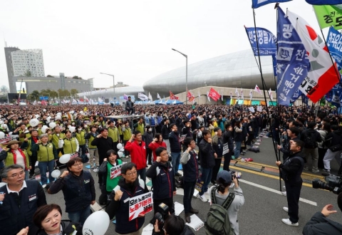 주말 서울 도심서 양대노총 대규모 집회…정년연장·주 4.5일제 요구