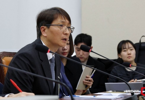 쿠팡 대표 "결제 정보는 유출 안돼…피해자 보상 적극 검토"